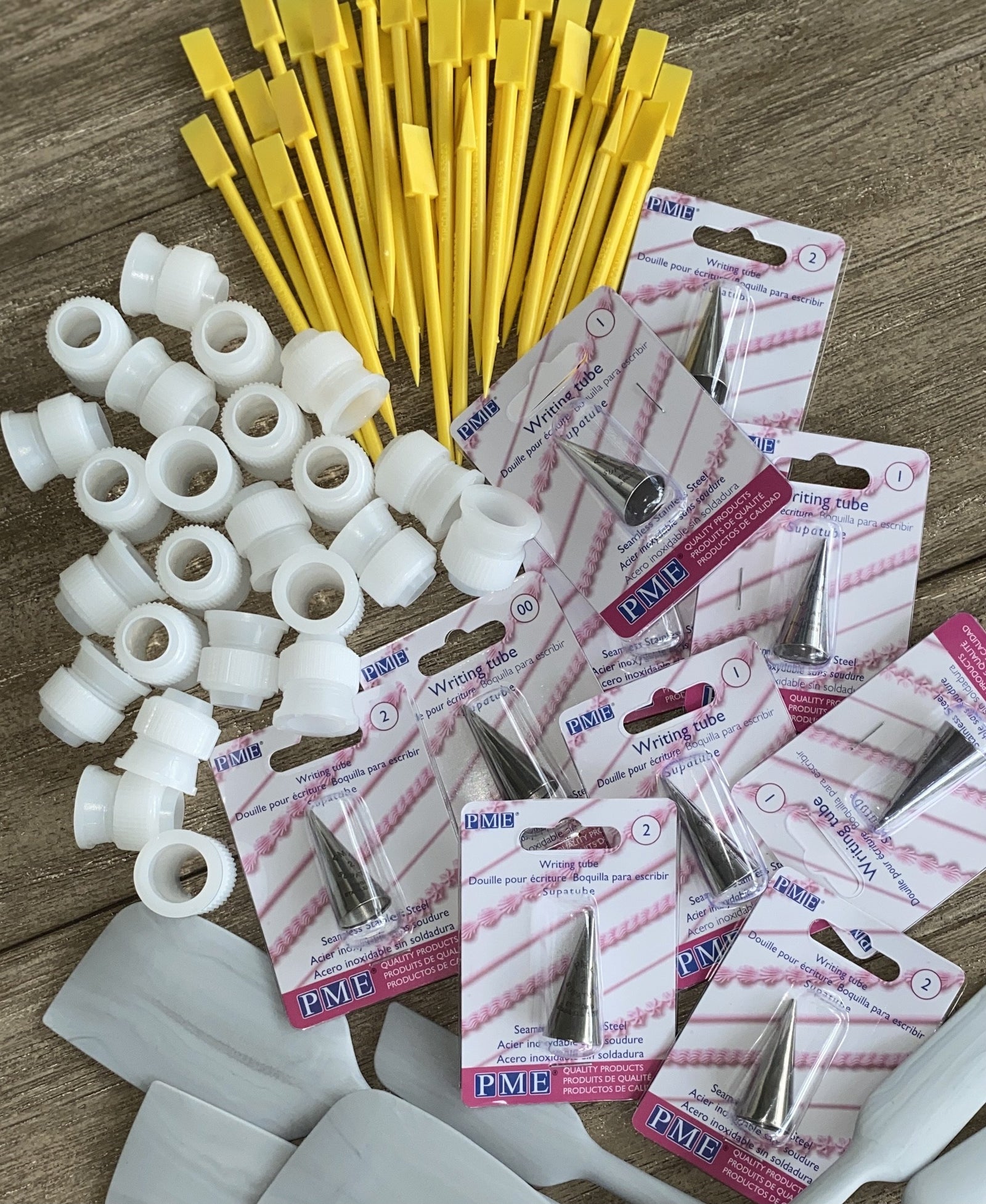 Cooke Decorating Tools from stenciling essentials to piping supplies.