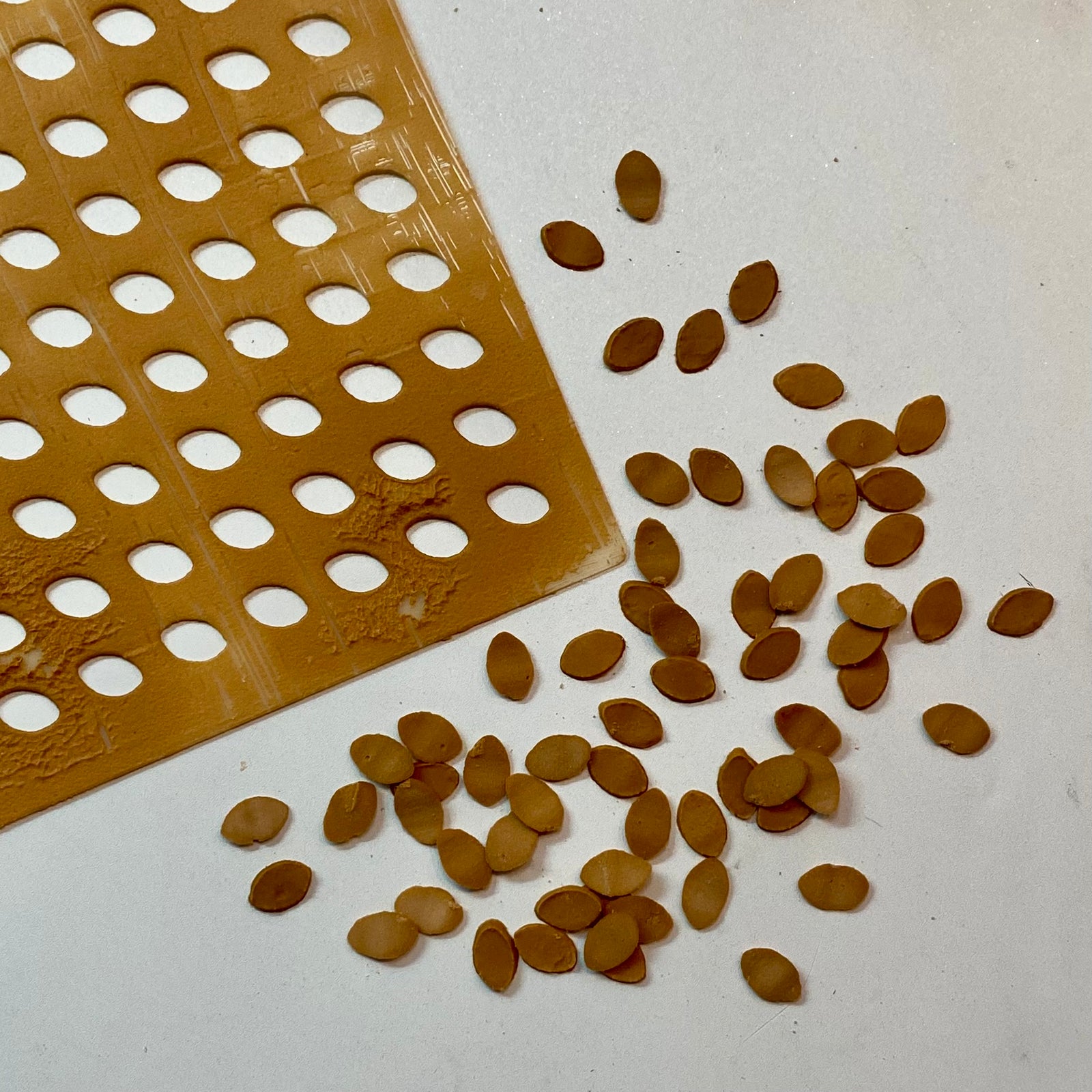 Football Sprinkles Stencil bakeartstencil