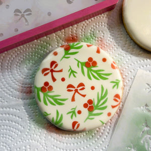 Christmas Bows Cookie Stencil: Berries, Pine bakeartstencil