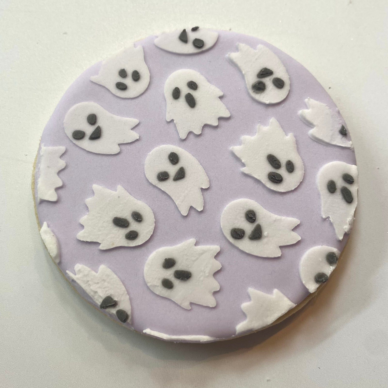 Flying Ghosts Pattern Stencil Set bakeartstencil