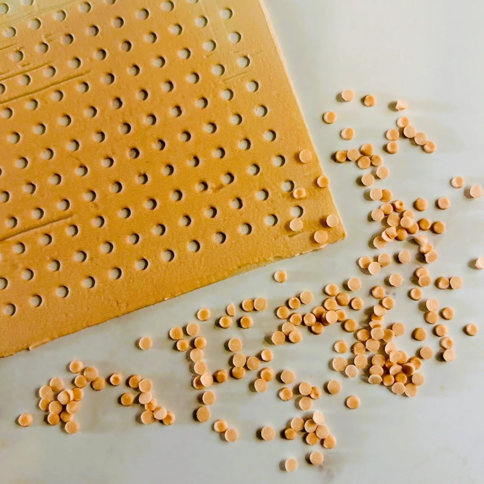 Tiny Dots Sprinkles Stencil bakeartstencil