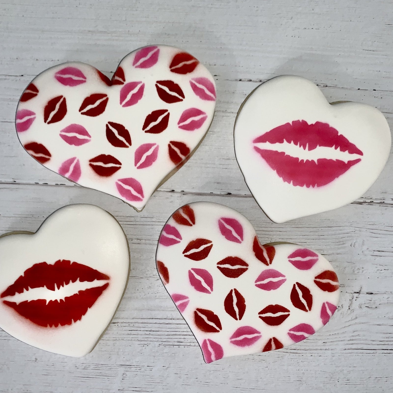 Kisses Pattern Cookie Stencil bakeartstencil