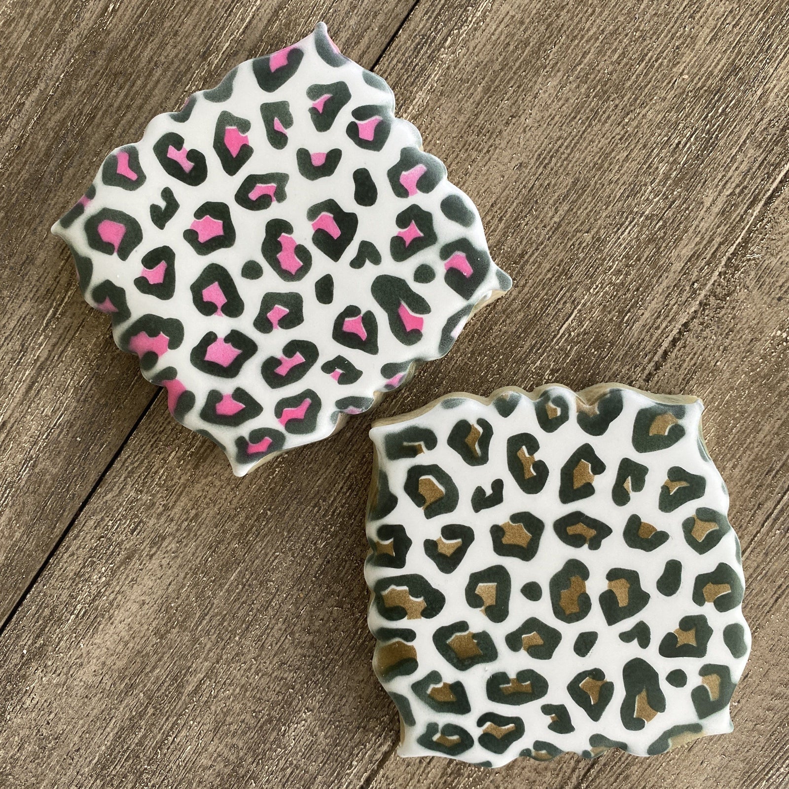 Double Cheetah Pattern Stencil Set bakeartstencil