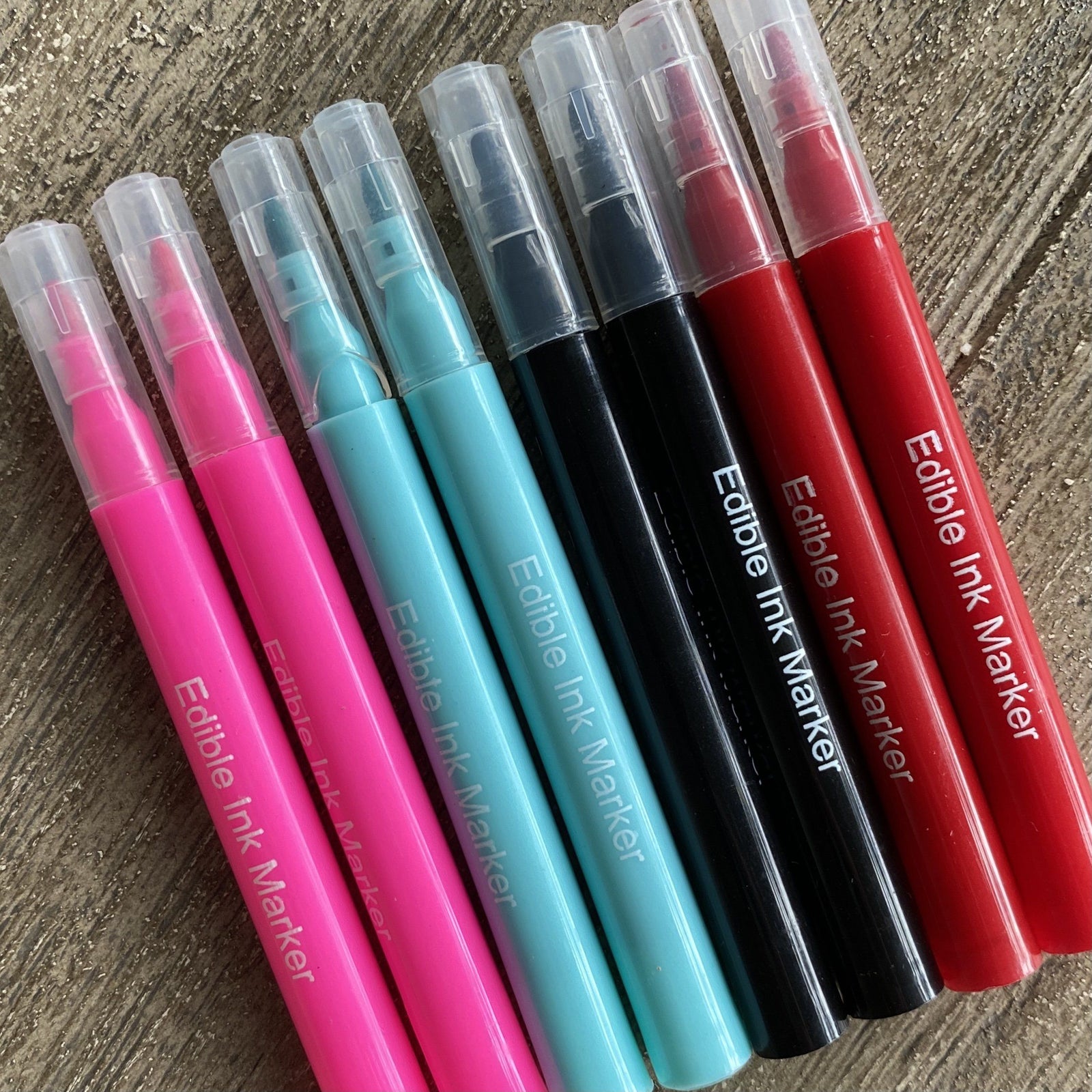 The Most Beautiful Metallic Edible markers & Paints - Your Baking Bestie