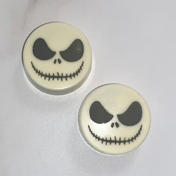 Skeleton Face Cookie Stencil - bakeartstencils